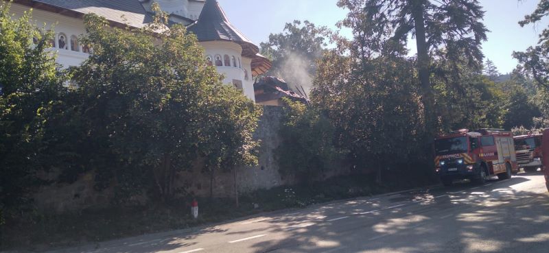 Imaginile dezastrului de la Mănăstirea Bisericani. Un echipaj de la Ambulanță a dat alarma, nu locatarii 5 bisericaniars4