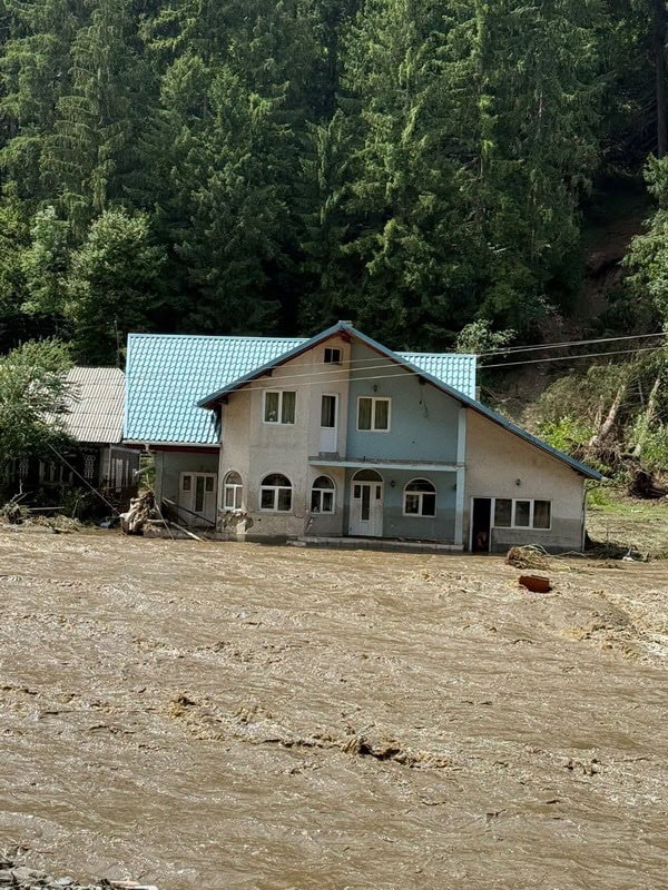borca inundatii 2026 2 resize - FOTO Dezastrul de pe Valea Bistriței, a trecut un an. Imaginile apocaliptice sunt încă vii în conștiința muntenilor