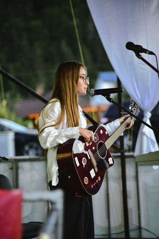 Festivalul „Dăm Folk”, ediția a XI-a: Fără Zahăr și Emeric Imre, în concertele de vineri și sâmbătă 3 Festivalul „Dăm Folk”, ediția a XI-a: Fără Zahăr și Emeric Imre, în concertele de vineri și sâmbătă