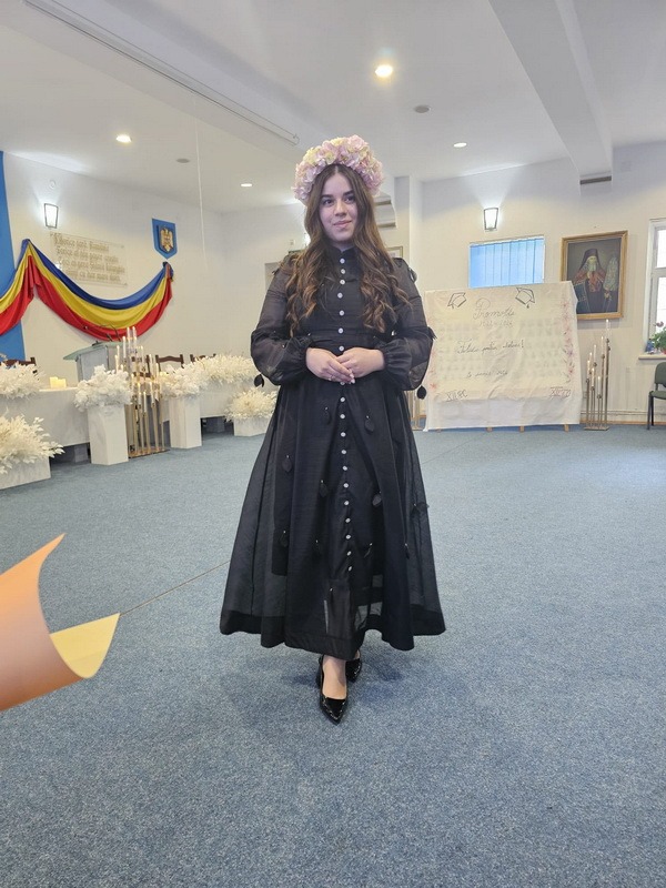 COPII CU CARE NE MÂNDRIM. De la Brăila la Mănăstirea Neamț: povestea unei absolvente a Seminarului „Veniamin Costachi” 2 irina voineag 2