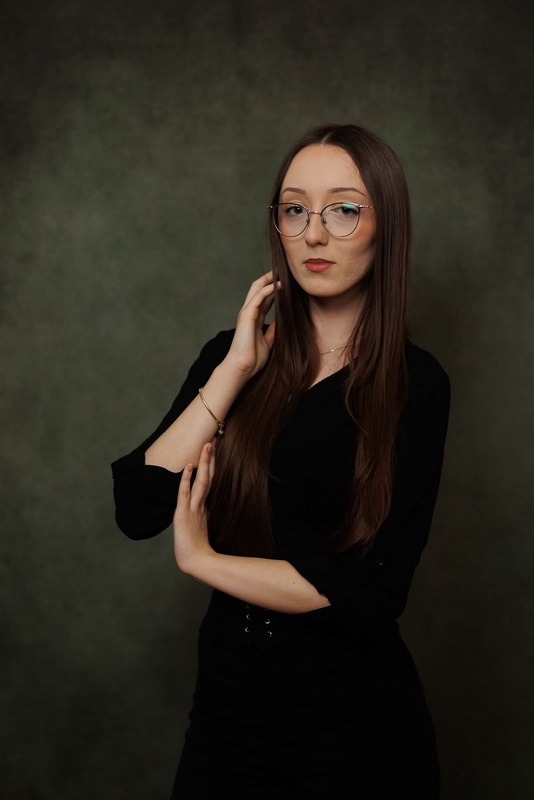 Karina Hăisan, singura medie de 10 din Neamț la Bacalaureat: „Medicina este ceea ce mă reprezintă” 1 karina haisan 01 resize