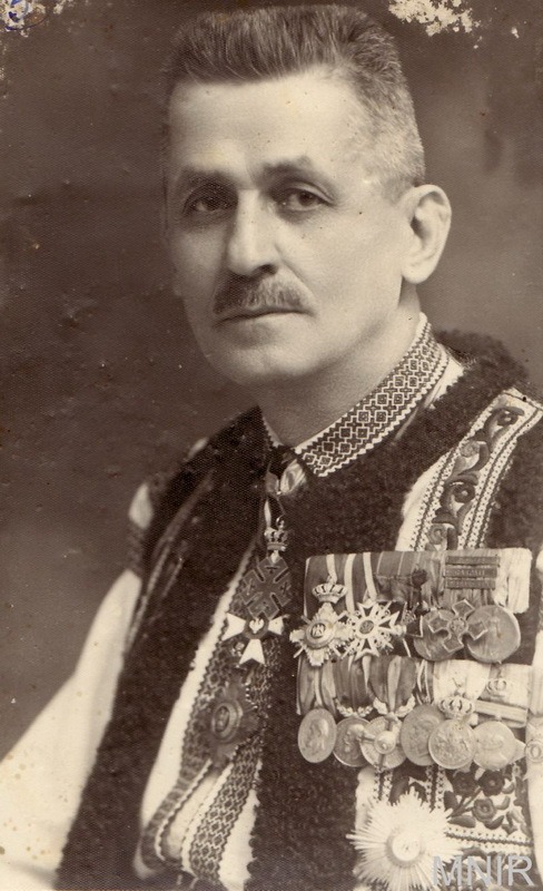 Leon Mrejeriu, învățătorul din Cotârgași ajuns prefect al județului Neamț 1 leon mrejeriu 1 resize