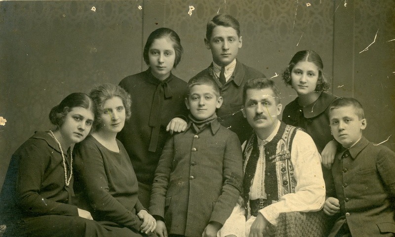 Leon Mrejeriu, învățătorul din Cotârgași ajuns prefect al județului Neamț 5 leon mrejeriu 5 resize