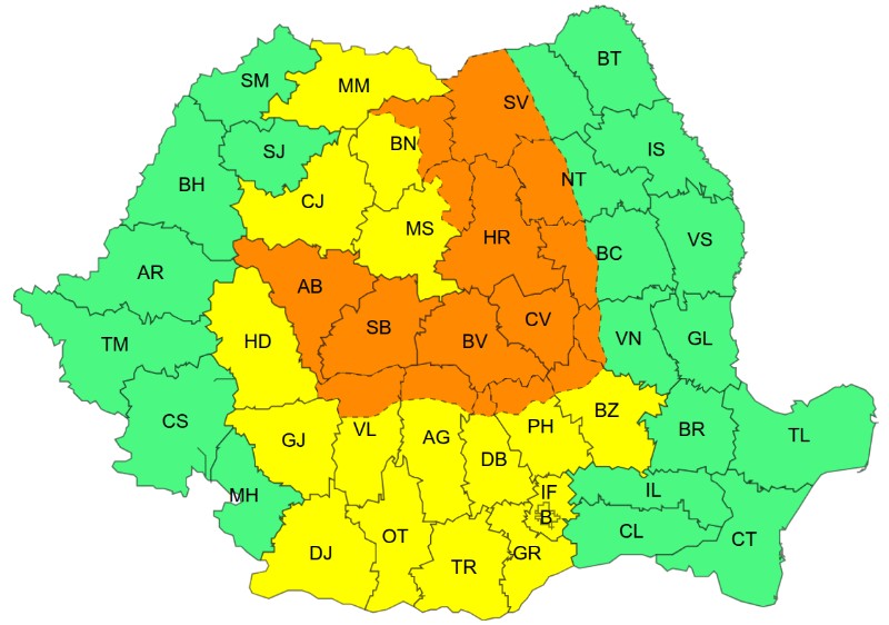 Știre actualizată. Cod galben de furtună în județul Neamț 1 cod portocaliu Neamț