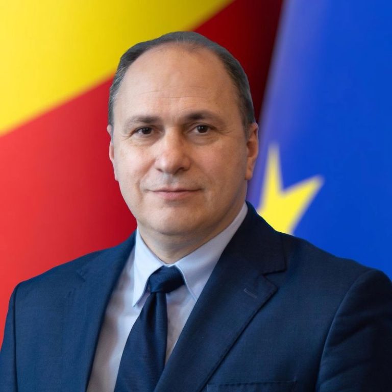 ministru educatiei