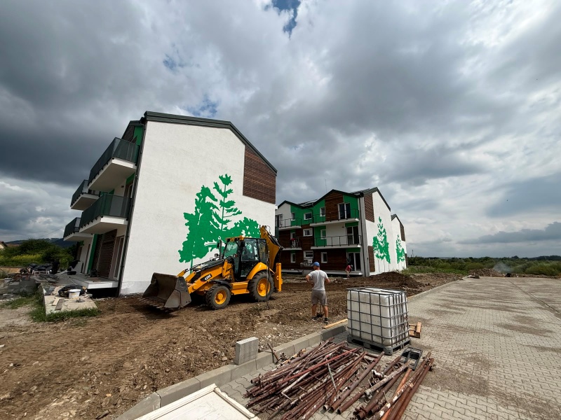 Locuințele sociale nZEB plus de la Văleni, aproape de finalizare 1 nZEB plus Valeni 2