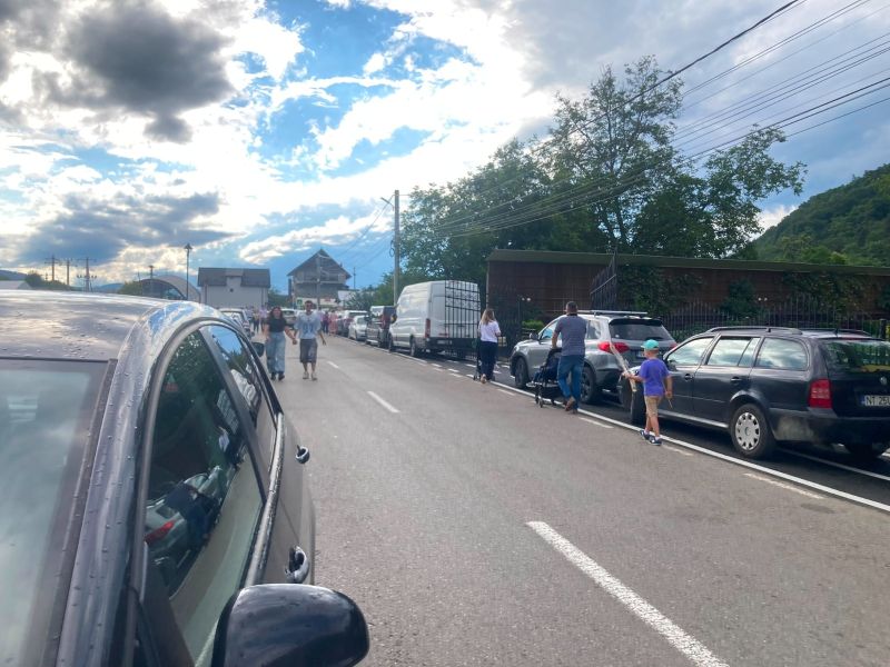 O părere despre Zilele Cetății. „Fotografiile nu pot reda pe deplin haosul balcanic” 2 zilele 2