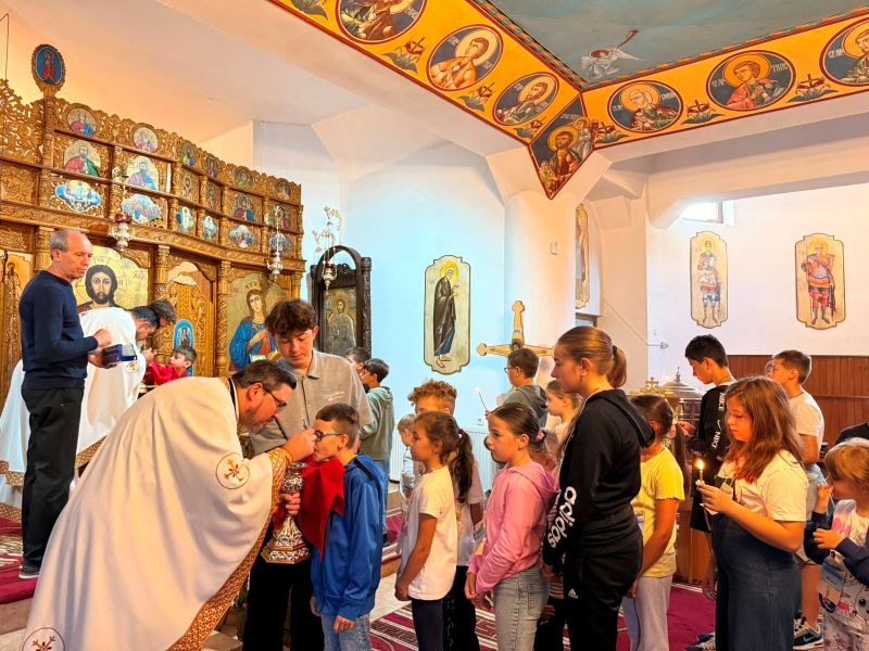 FOTO. Prima ediție a „Taberei Bucuriei”, la Dărmănești: două zile de rugăciune, jocuri și ateliere pentru copii 4 WhatsApp Image 2026 08 01 at 13.40.33 3