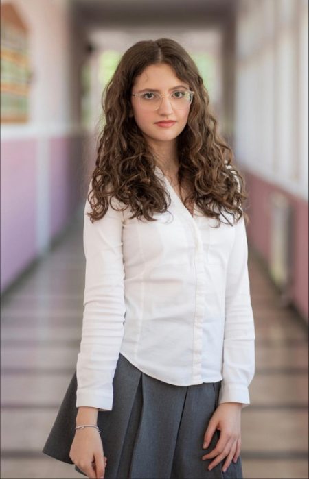 daniana aiftimiei reprezentativa resize - COPII CU CARE NE MÂNDRIM Daniana Aiftimiei – absolventă de 10 și Ambasador Next Generation