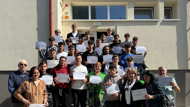 Elevi și profesori de la Colegiul Tehnic de Transporturi prin Proiecte Erasmus+ au luat contact cu cultura Greciei Experiențe profesionale fără granițe 4 erasmus auto 04