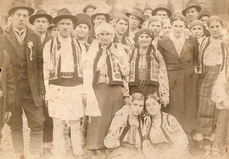 nunta foto vechi 2 resize - Nunta şi zicerile ei. Strigăturile