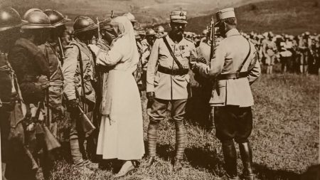 regina maria pe front - Povești de acum peste un veac. Regina Maria, vizite prin Neamț și Bacău în anii Primului Război Mondial