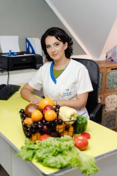 Alimentația copiilor la început de școală: ce pui în pachet pentru energie și dezvoltare sănătoasă