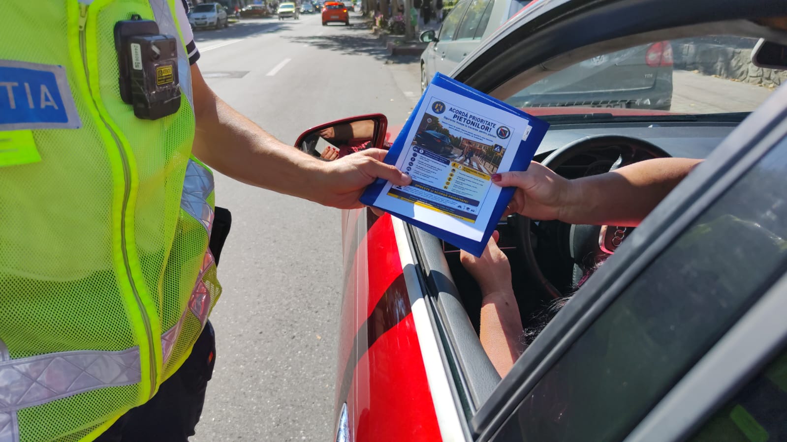 FOTO. Acțiune ROADPOL: peste 100 de sancțiuni aplicate și 20 de permise suspendate de Poliția Rutieră