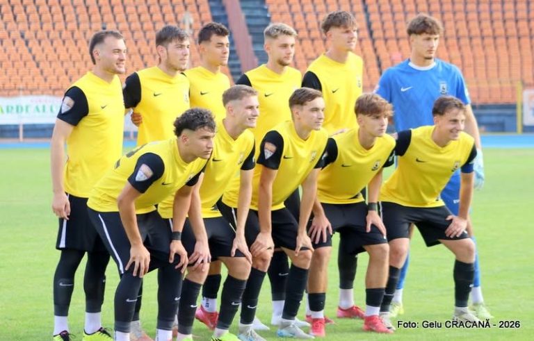 CSM Ceahlăul Piatra Neamț, meci dificil cu FC Bacău 2. Ce spune conducerea nemțenilor Echipă de fotbal CSM Ceahlăul Piatra Neamț în pregătire.