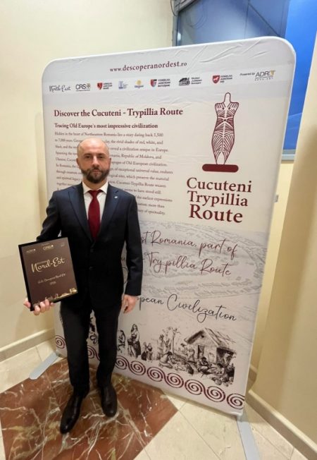 Arheologul Vasile Diaconu, premiat la Gala „Descoperă Nord-Est” pentru contribuția la promovarea turismului Arheologul Vasile Diaconu, premiat pentru promovarea turismului în Nord-Est.