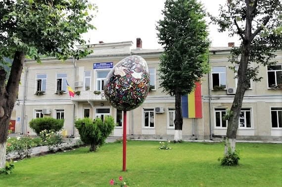 Greu cu banii la CJ Neamț! DGASPC, mare consumatoare de fonduri Greu cu banii la CJ Neamț! DGASPC, mare consumatoare de fonduri