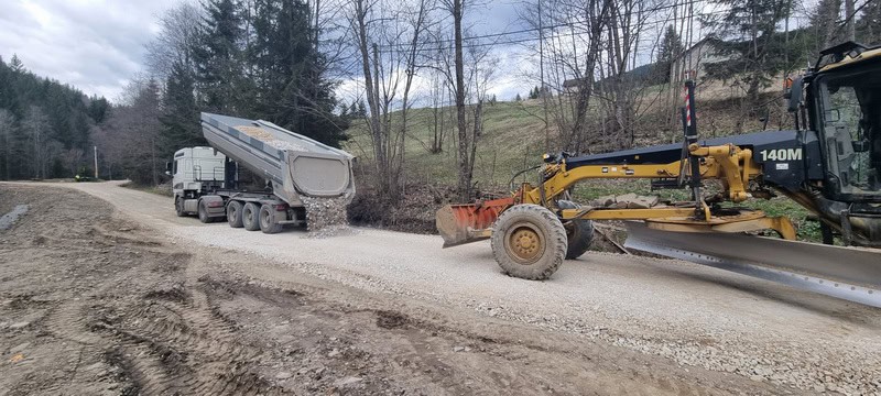 Poiana Teiului, investiții pentru o comună în care oamenii să poată trăi și munci mai bine