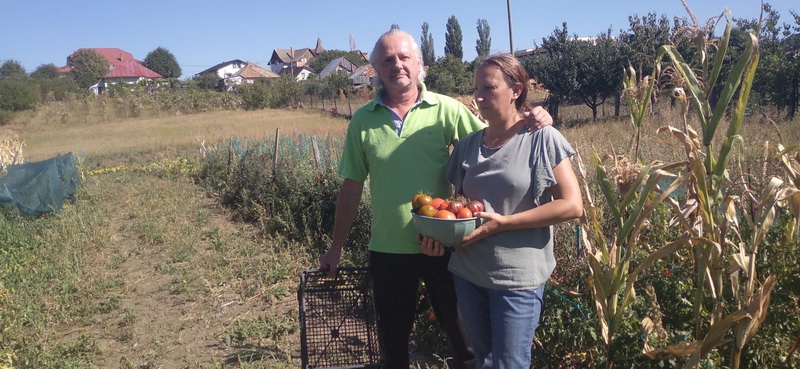 Grădina celor 300 de soiuri la Piatra Neamț: agricultura bio, făcută cu trudă și pasiune