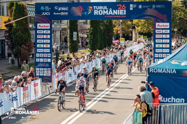 Din culisele Turului Ciclist al României în etapele Chișinău – Piatra Neamț. Rolul „iepurilor” în curse Din culisele Turului Ciclist al României în etapele Chișinău – Piatra Neamț. Rolul „iepurilor” în curse