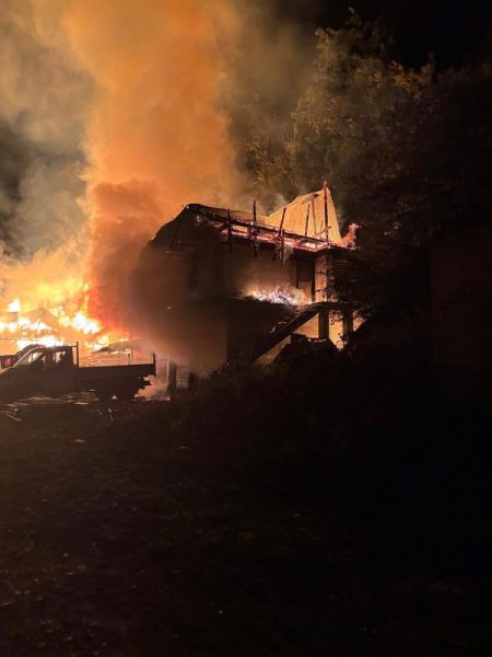 Incendiul de Mănăstirea Bisericani a fost pus intenționat Incendiul de Mănăstirea Bisericani a fost pus intenționat