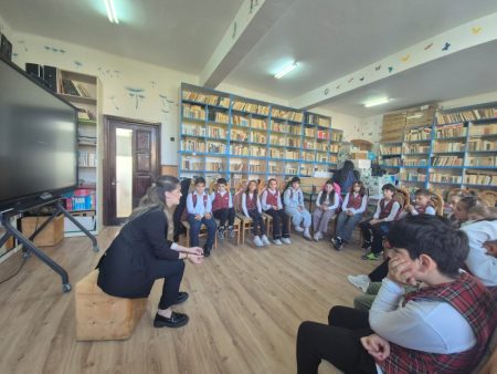 Educația, cheia reușitei în orice profesie. Lecție despre meserii la Școala Răucești Educația, cheia reușitei în orice profesie. Lecție despre meserii la Școala Răucești