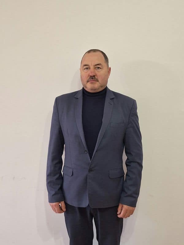 Trei noi consilieri județeni depun jurământul în locul demisionarilor din PSD și PNL