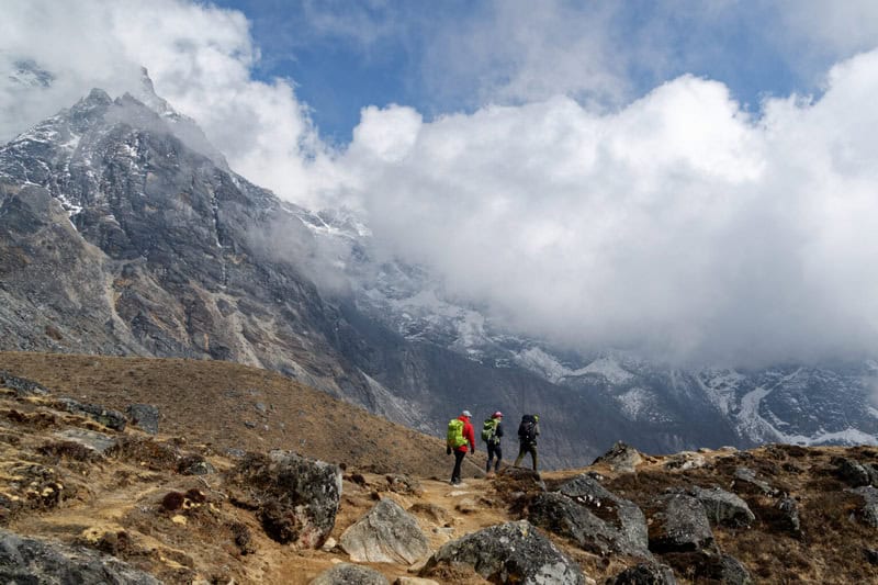Expediție pe Trans-Himalaya / Inedita călătorie a unui alpinist din Piatra Neamț prin sălbăticia Nepalului