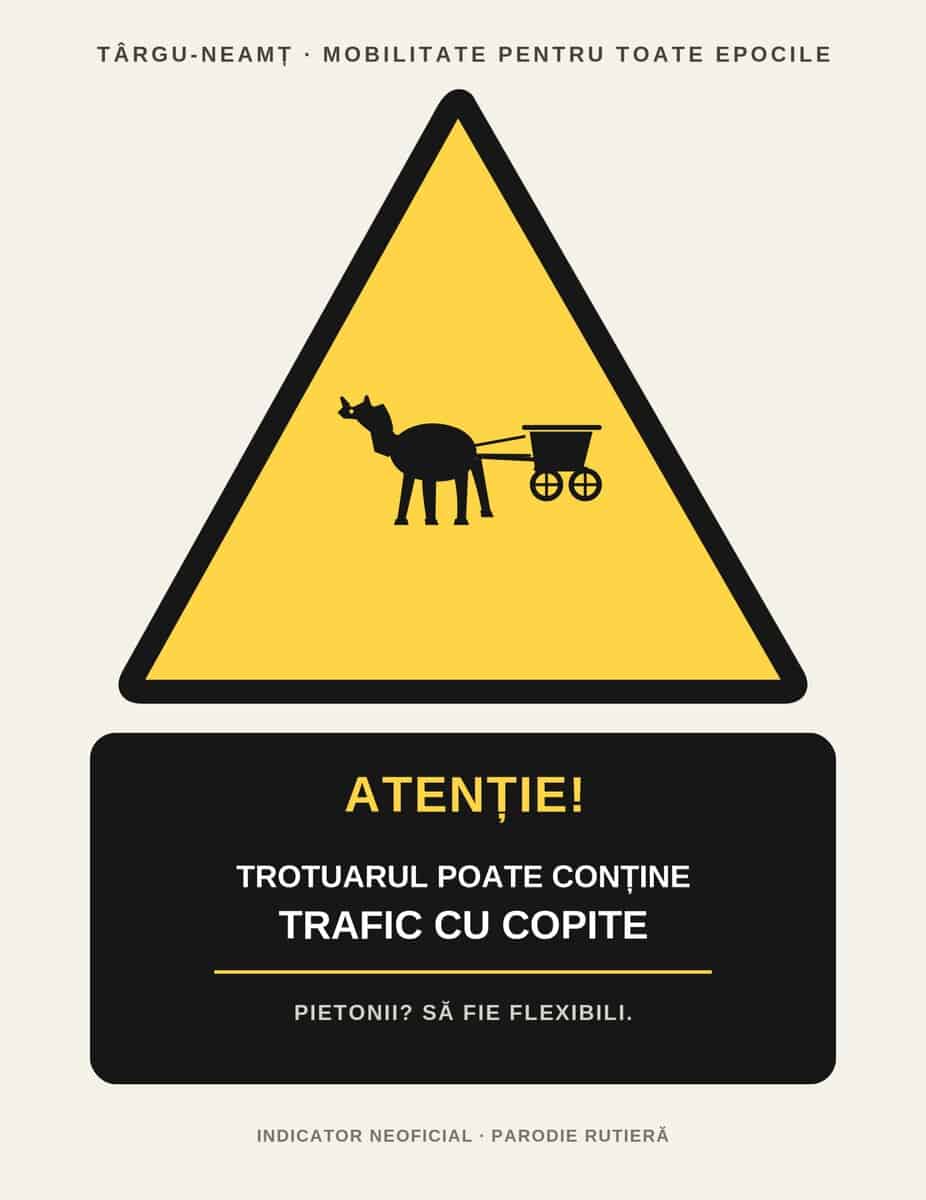 Semn de circulație avertizând trafic cu copite pe trotuare.