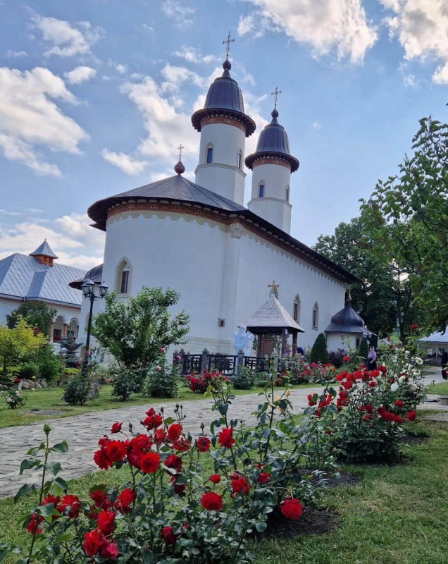 Sfântul Gheorghe Pelerinul, cel care a trăit 26 de ani în Turnul lui Ștefan din Piatra Neamț, „popas” la Catedrala Reîntregirii 2 Sfântul Gheorghe Pelerinul, cel care a trăit 26 de ani în Turnul lui Ștefan din Piatra Neamț, „popas” la Catedrala Reîntregirii