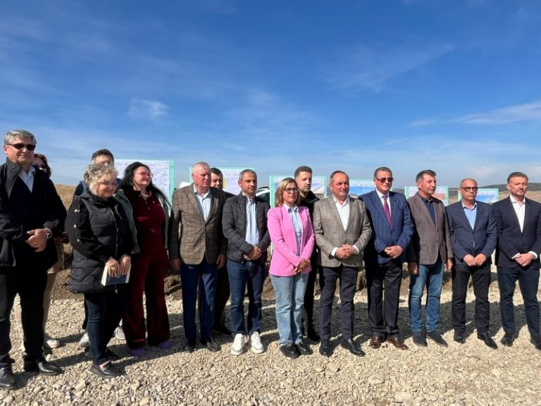 VIDEO. Consiliul Județean Neamț: Amplasamentul viitorului spital județean predat constructorului VIDEO. Consiliul Județean Neamț: Amplasamentul viitorului spital județean predat constructorului