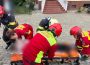 FOTO. Suceava. O femeie a fost salvată după ce a căzut în fântână