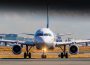 Biletele de avion resimt tot mai puternic presiunea combustibilului scump. Prețurile ar putea crește cu încă 10-15% în 2027