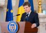 Ce se schimbă pentru consilierii locali angajați la stat. Nicușor Dan a promulgat legea care înlătură riscul de incompatibilitate