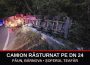Iași. Camion răsturnat pe DN 24